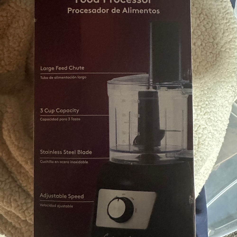 Black Food Processor - Picture 2 of 3